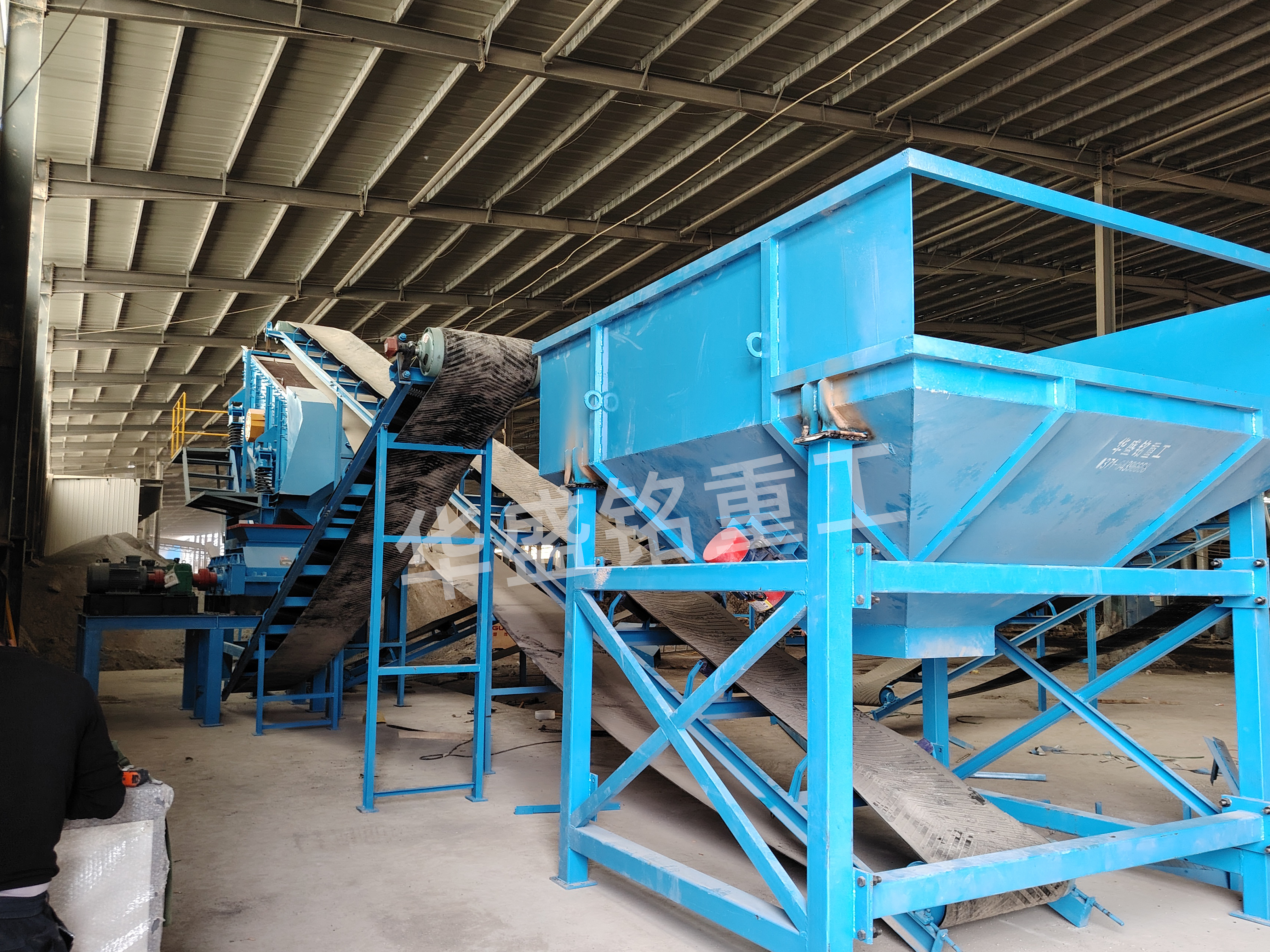 廢舊瀝青混凝土破碎篩分設備